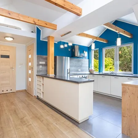 Przystanek Czernica Mecikal