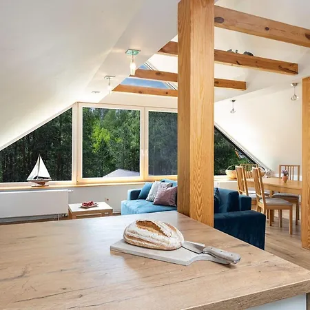 Przystanek Czernica * Mecikal