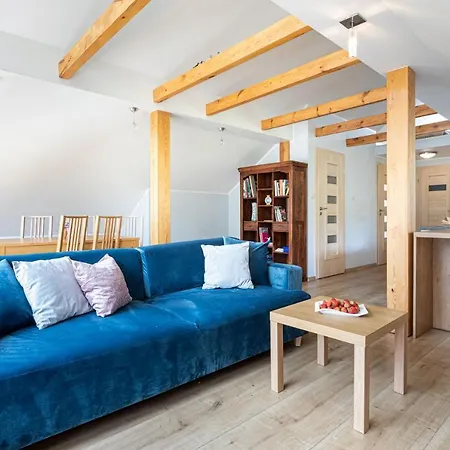 Przystanek Czernica *