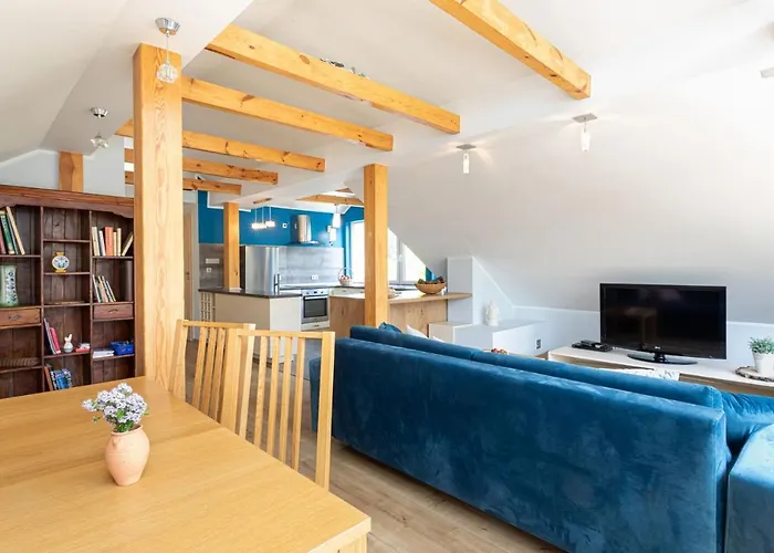 Przystanek Czernica *